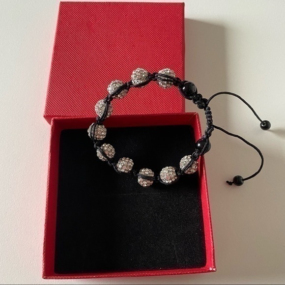 AVON Silver Swarovski Pave Diamond Crystal beaded black macrame bracelet NEW - Picture 1 of 12